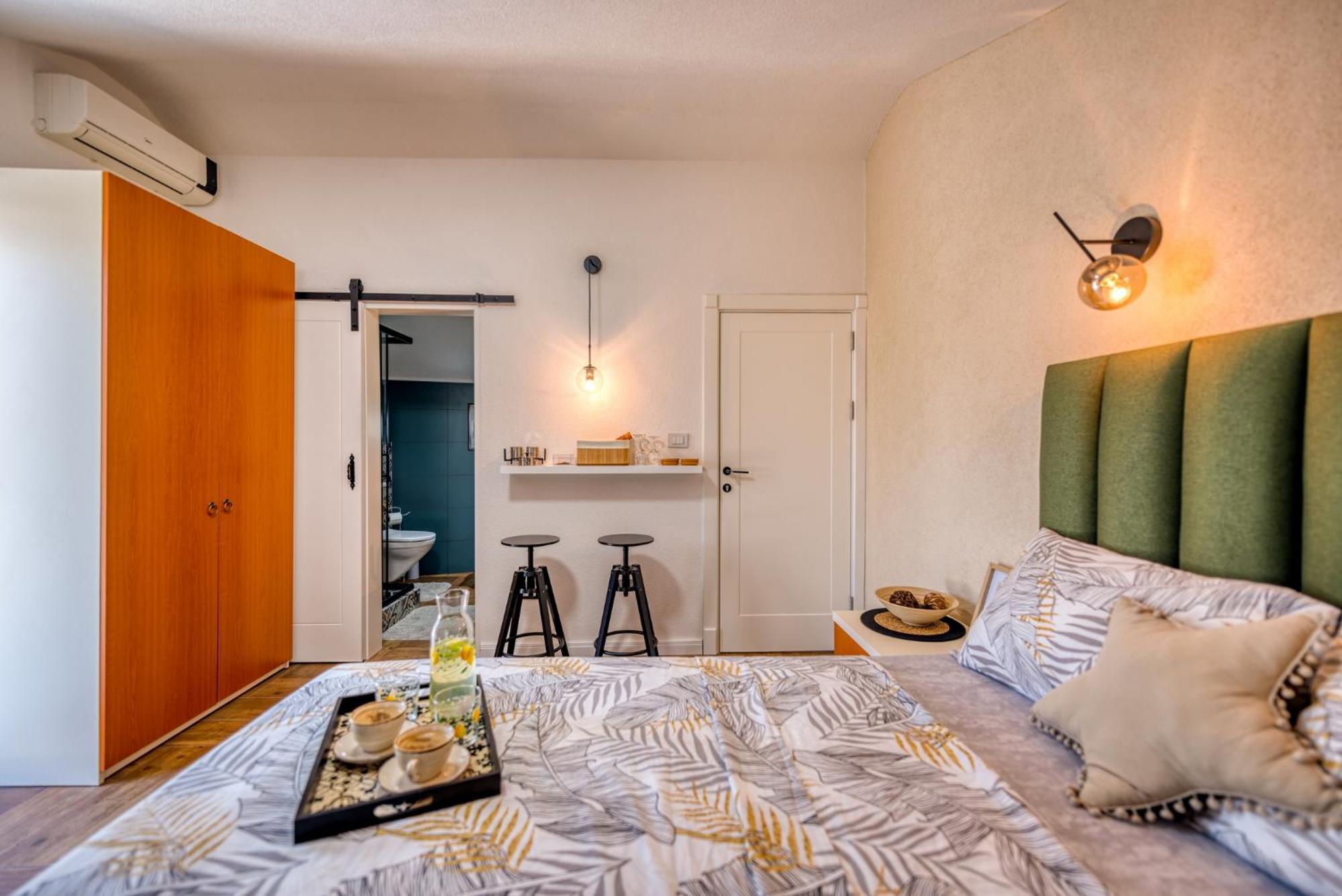 Miro Guesthouse Tivat Chambre photo