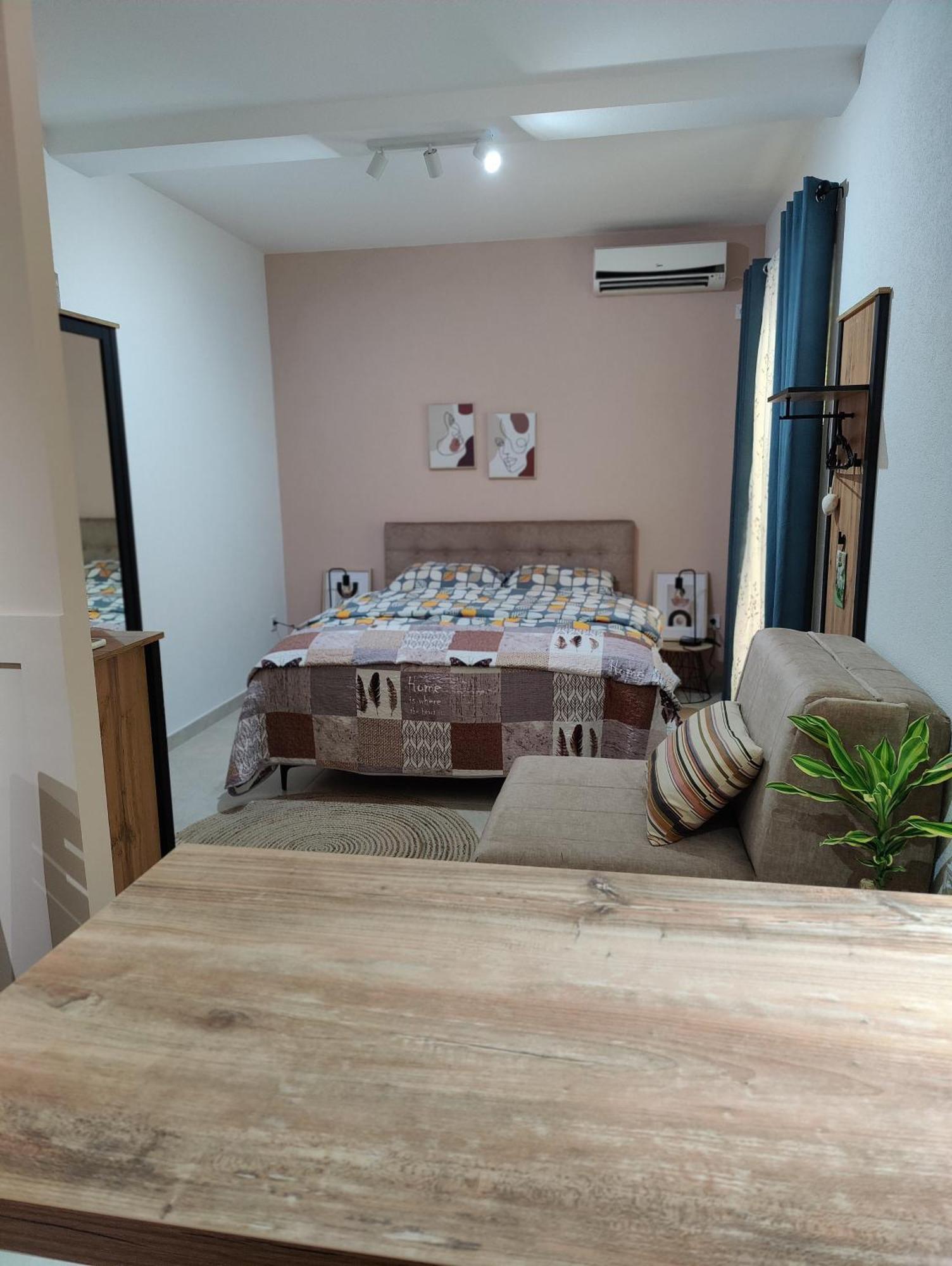 Miro Guesthouse Tivat Extérieur photo
